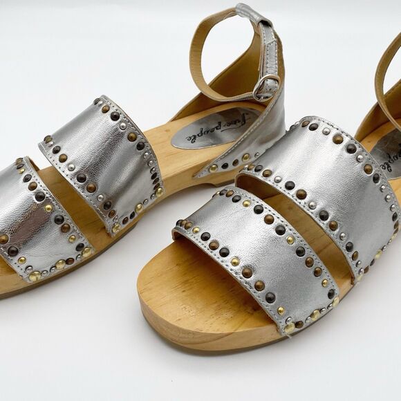 Free People Sandals 10 / 41 North Shore Clog Silver Leather Strappy Studded Wood - Picture 8 of 8